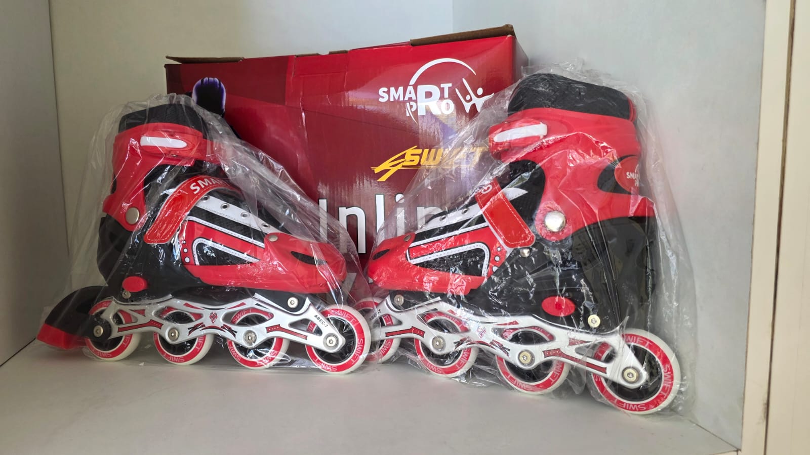 Pro Skates — Red